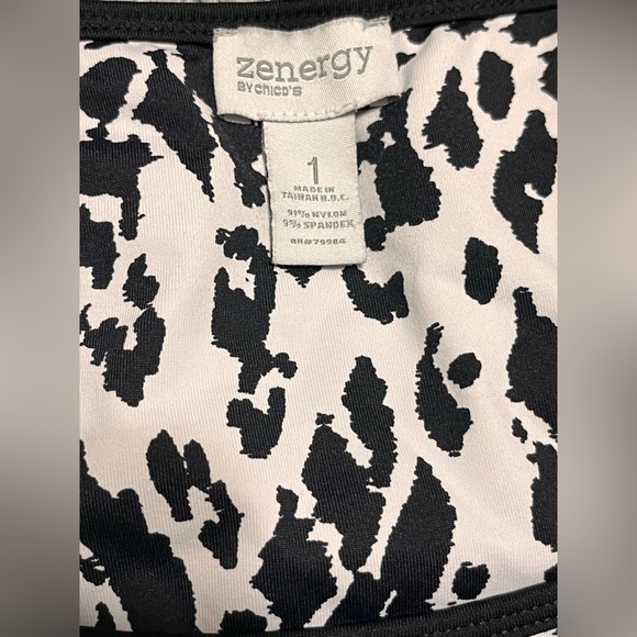 Zenergy by Chico's Black and White Top Set - Picture 10 of 12